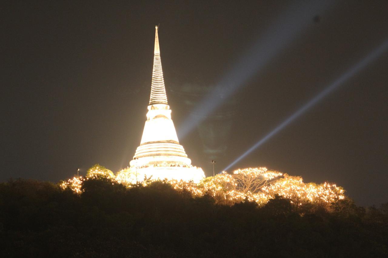 Thanyachatra Boutique Phetchaburi Exteriör bild